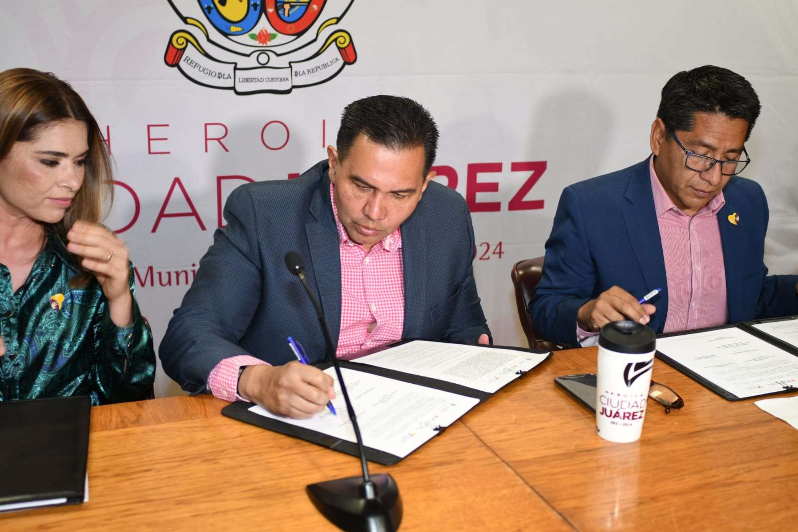 Firma Municipio Convenio De Colaboraci N Con Crit Telet N El Bordo