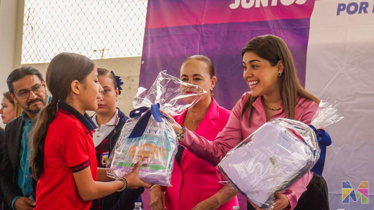 Apostarle a la educación acierto por parte de Maru Campos Alcaldesa