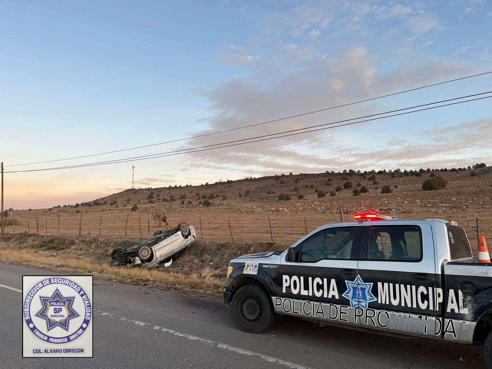 Pierde Joven El Control Y Vuelca En Carretera De Rubio El Bordo