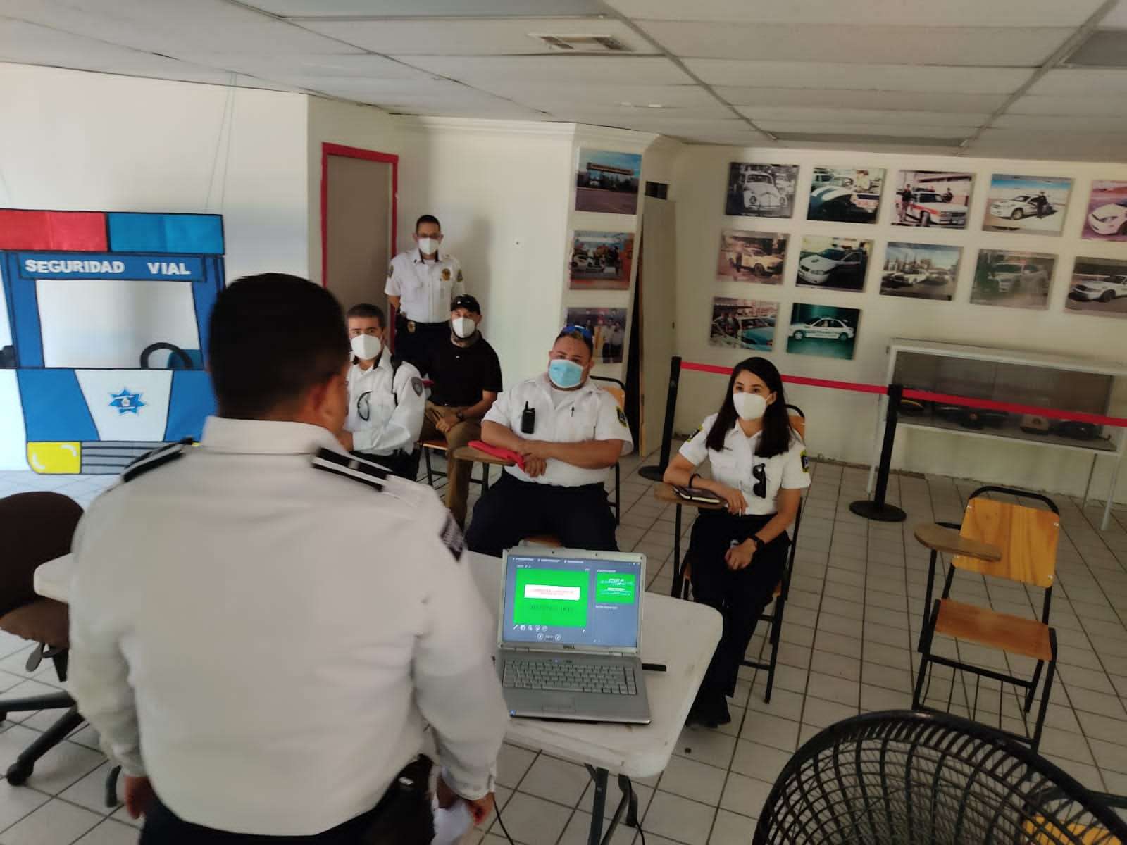 Capacitan a paramédicos en manejo defensivo | El Bordo