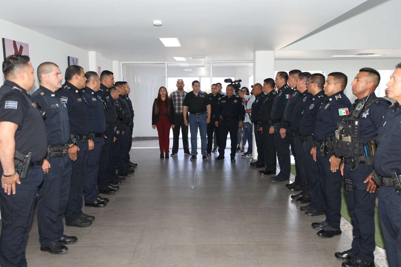 Visita alcalde la Academia de Policía, se graduarán más de 300 cadetes ...