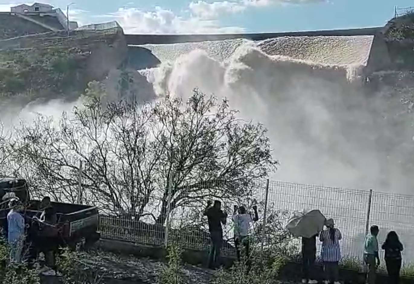 Prevén derrames en presa el granero en los próximos días