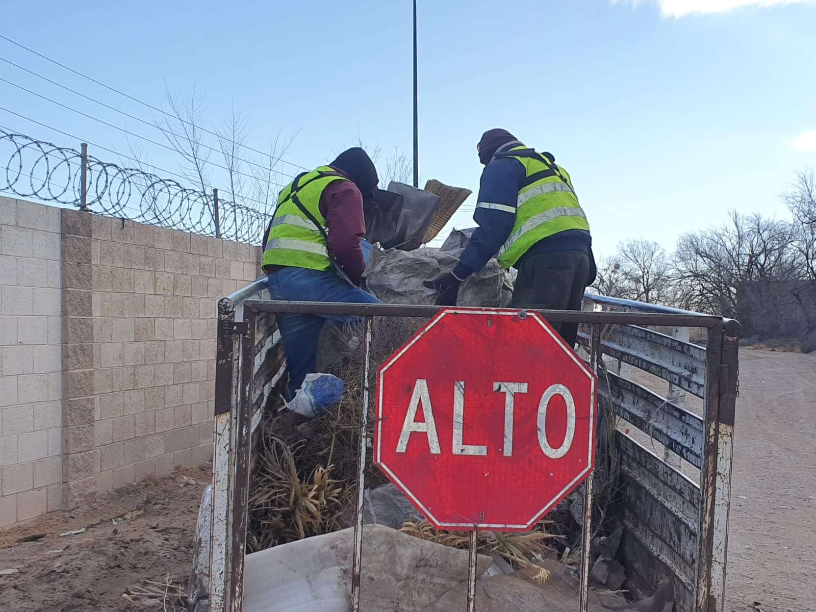 Realiza Municipio operativo de limpieza en conjunto con maquila | El Bordo