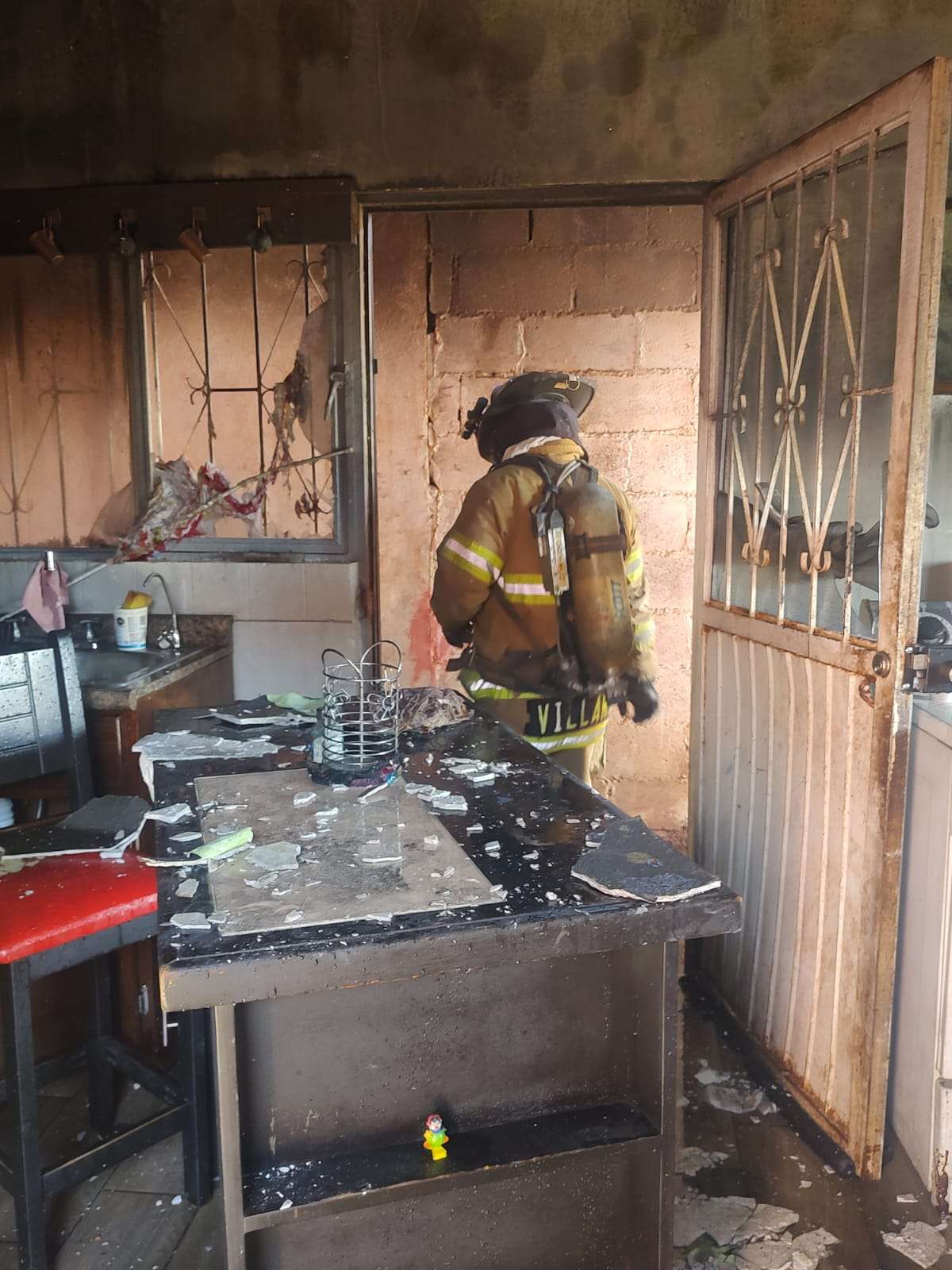 Sufre quemaduras de gravedad al incendiarse su casa | El Bordo