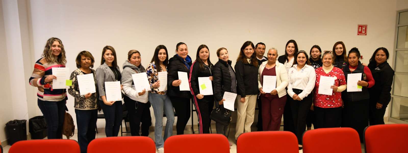 Entregan constancia de Capacitación Técnica a estancias infantiles | El ...