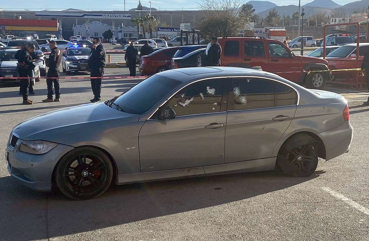 Hallaron pistola en BMW blindado tras la balacera