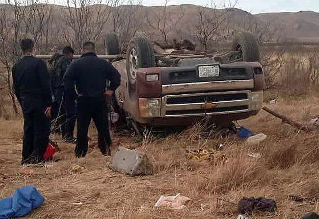 Tragedia en la rúa a Juárez; mueren 3 niños en volcadura