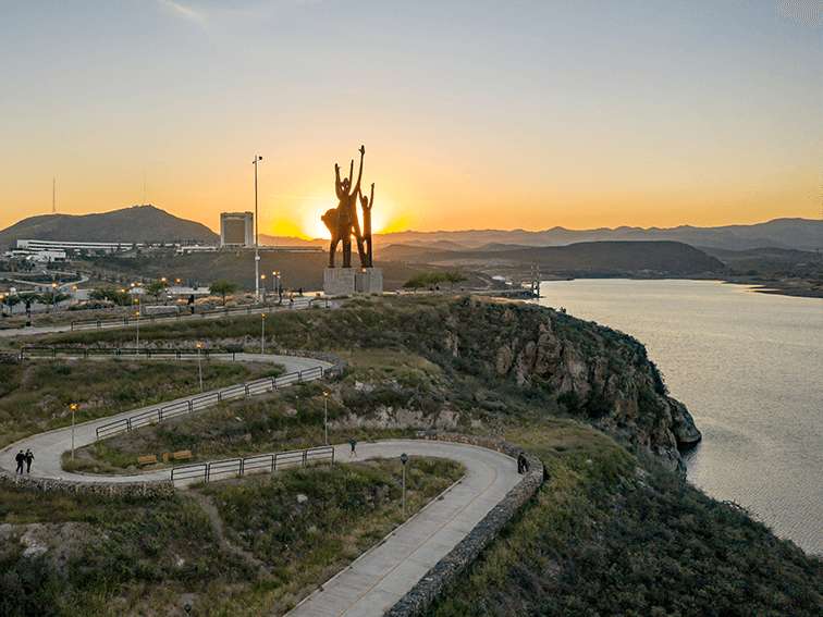 Inaugura Alcalde nuevo parque para mascotas en el parque El Reliz