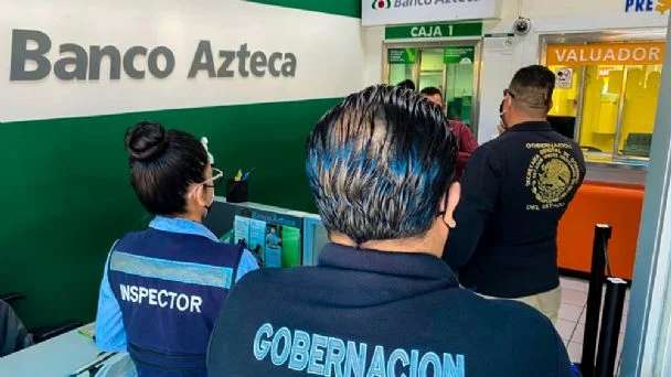 Desfalcan falsos empleados de Banco Azteca a abuelita de 71 años