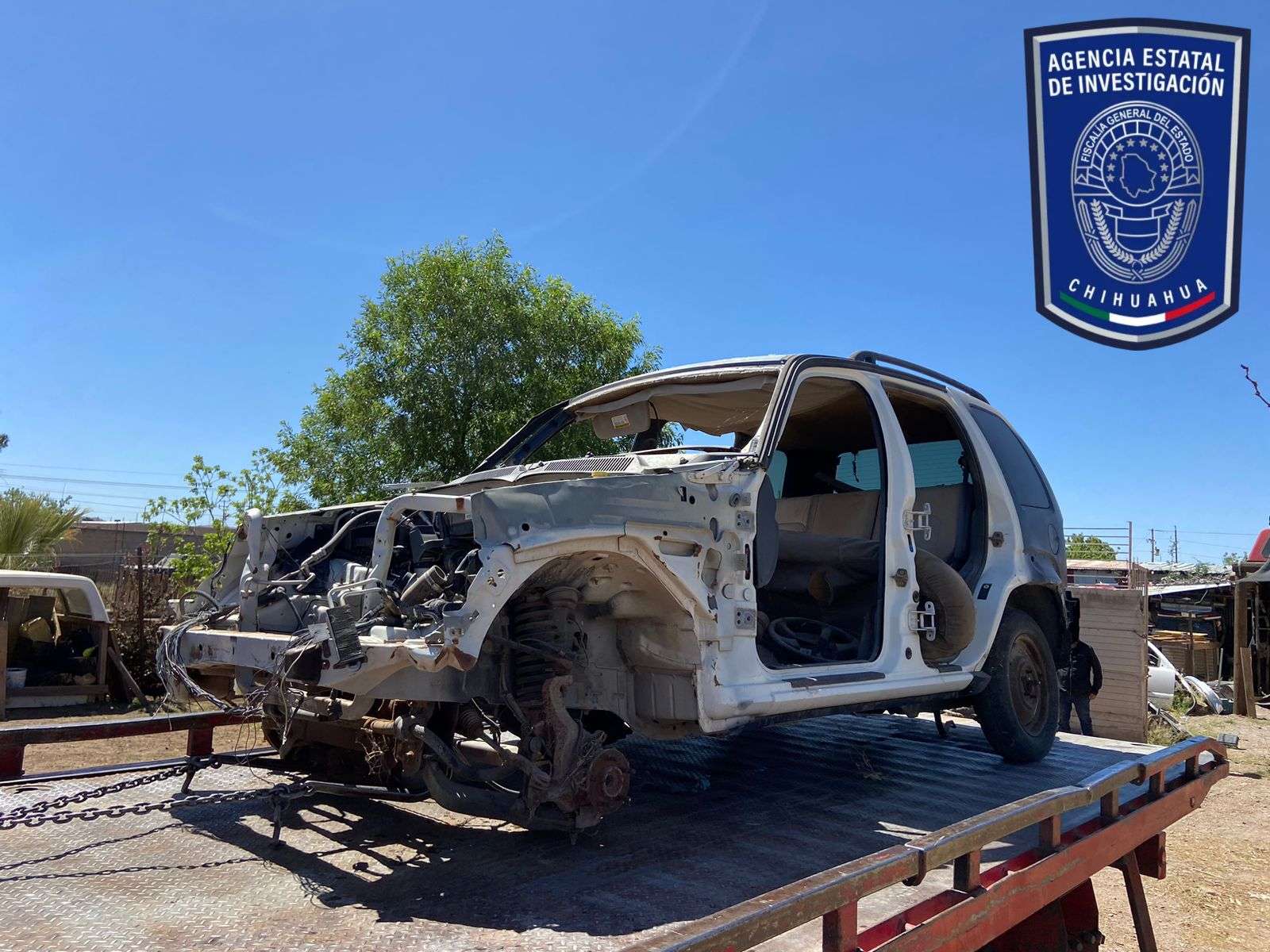 Recupera Fiscalía Jeep robado en yonke | El Bordo