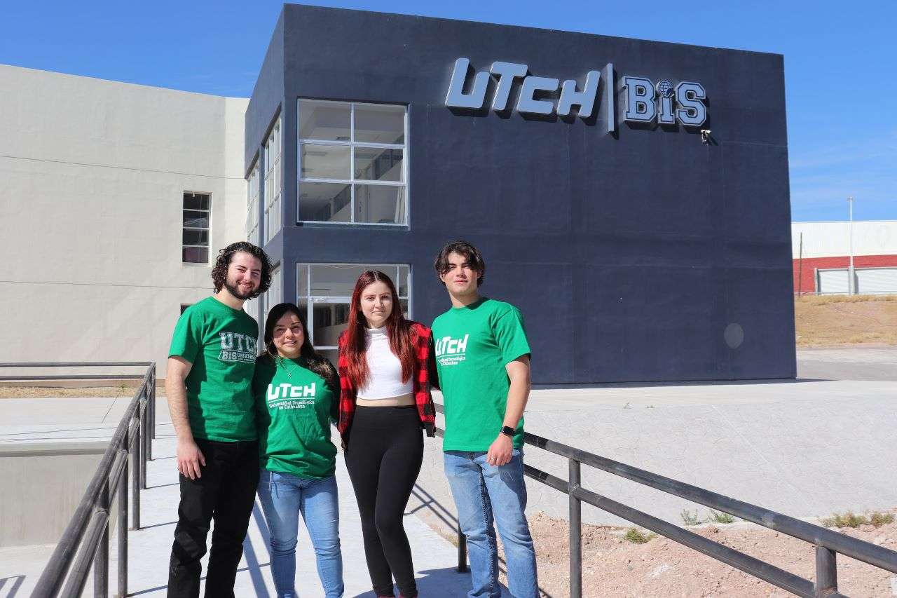 Inician entrega de fichas de nuevo ingreso a la Utch