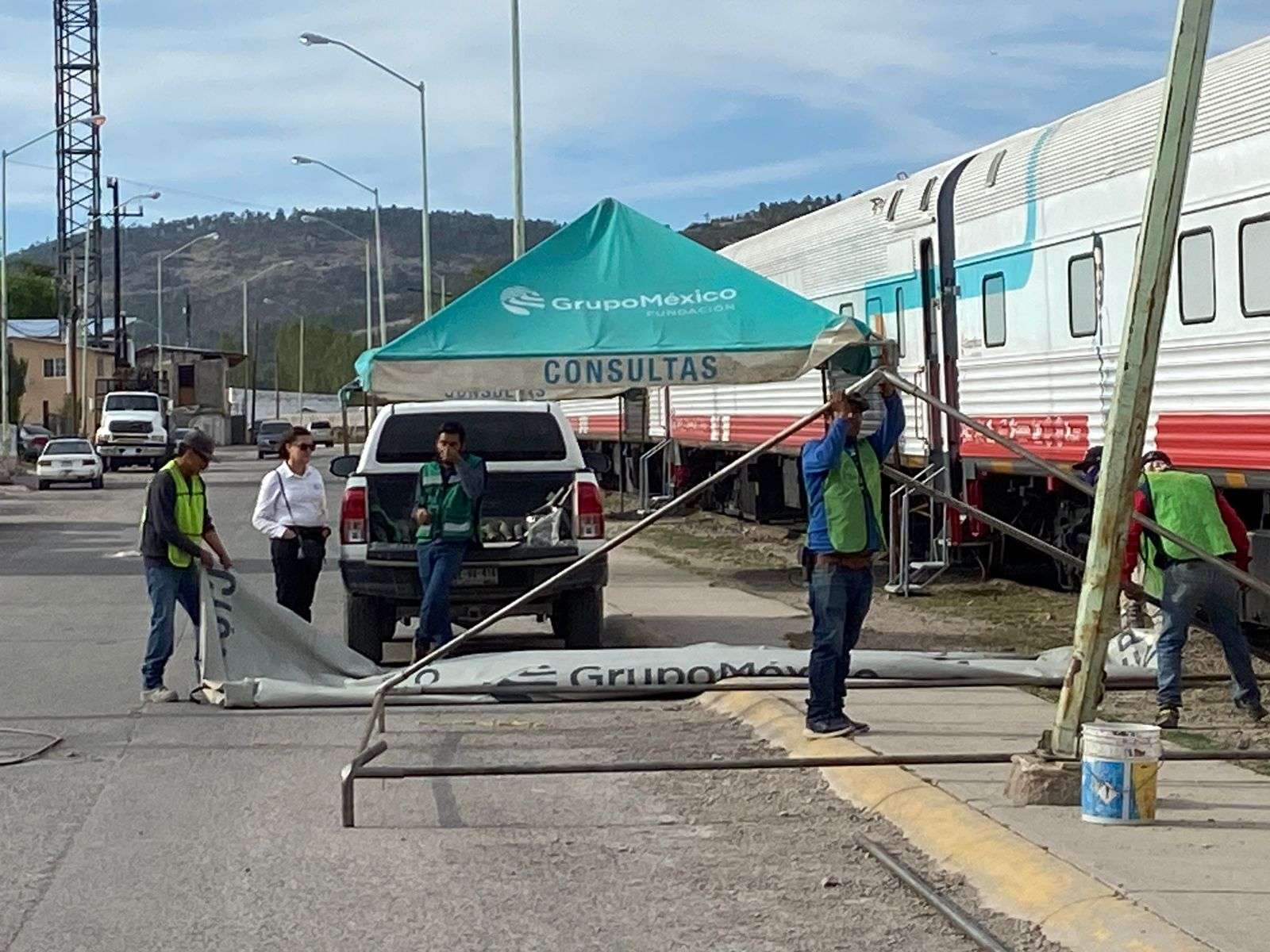 Arriba el Dr. Vagón a Creel con consultas y cine El Bordo