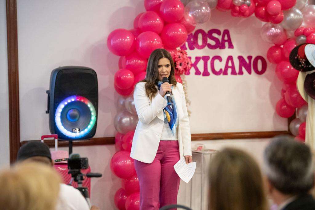 Presidenta del Dif Municipal participa en Foro de Rosa Mexicano, A.C ...