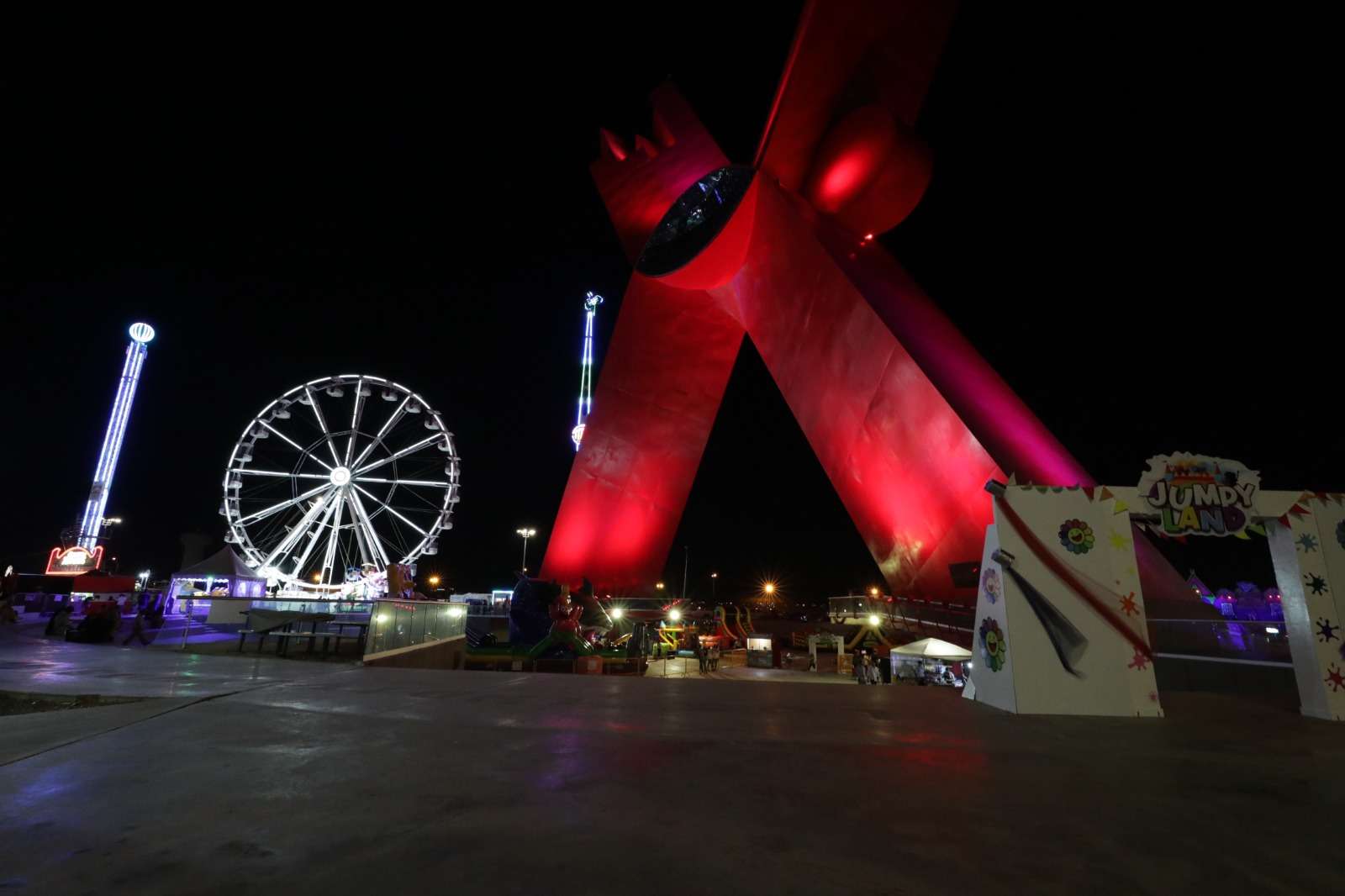 Se presenta Junior H en la Feria de Juárez con saldo blanco El Bordo