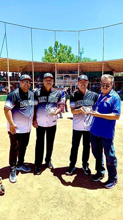 Mantienen Indios de Juárez liderato en el estatal de béisbol El Bordo