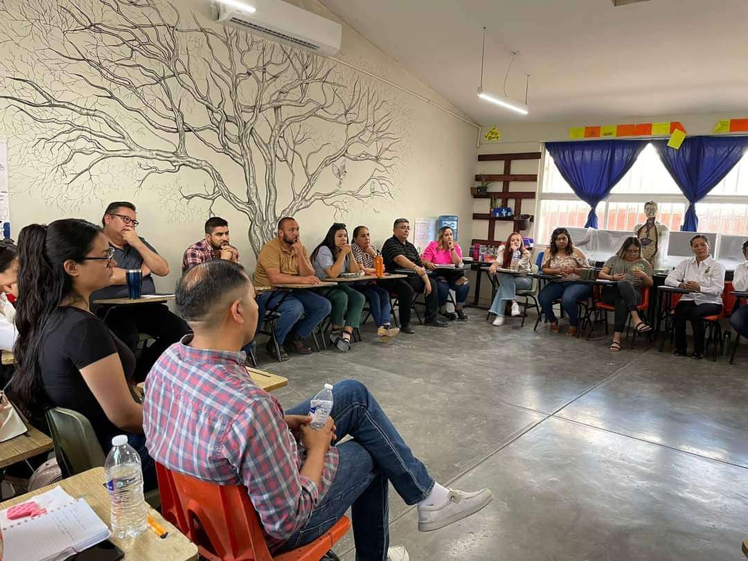 Capacitan en derechos de la niñez a docentes de Samalayuca | El Bordo