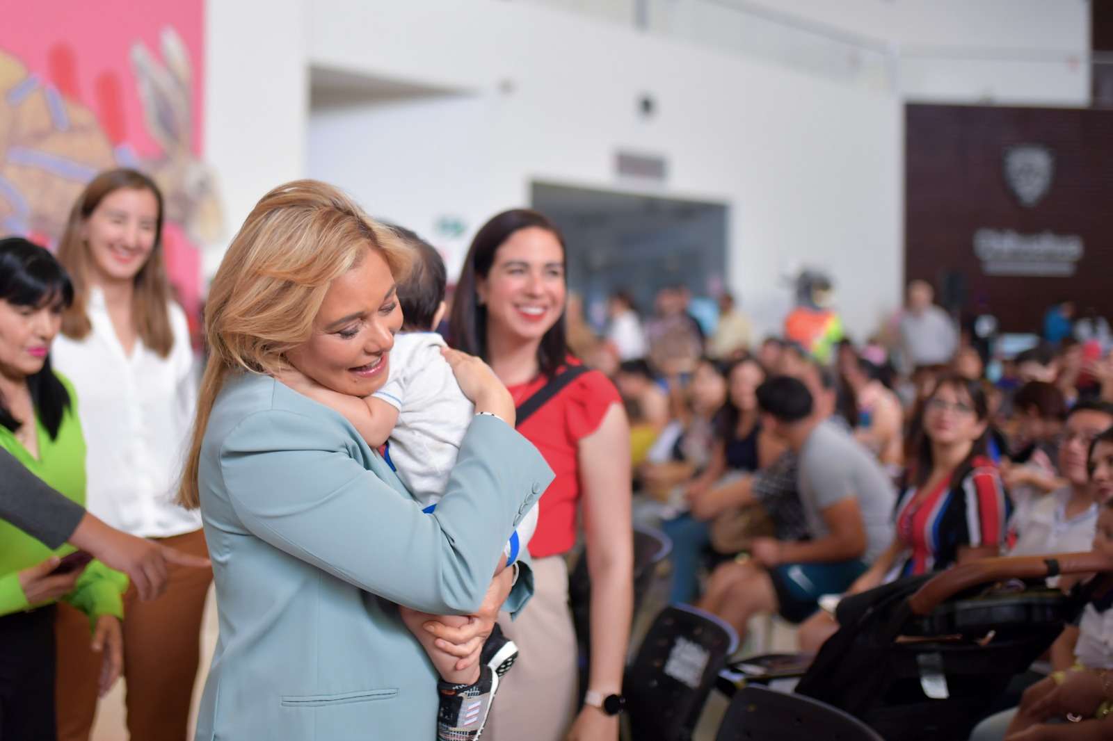 Entrega Gobernadora becas a madres beneficiarias de las Estancias ...