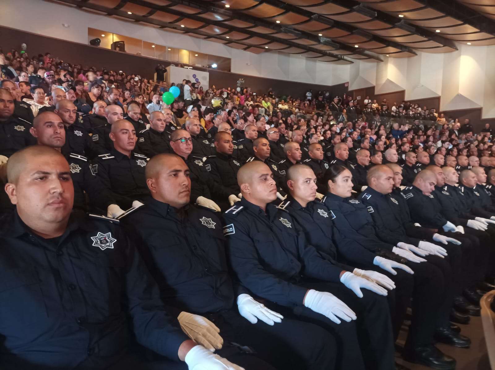 Integran a 172 agentes recién graduados de la academia policíaca | El Bordo