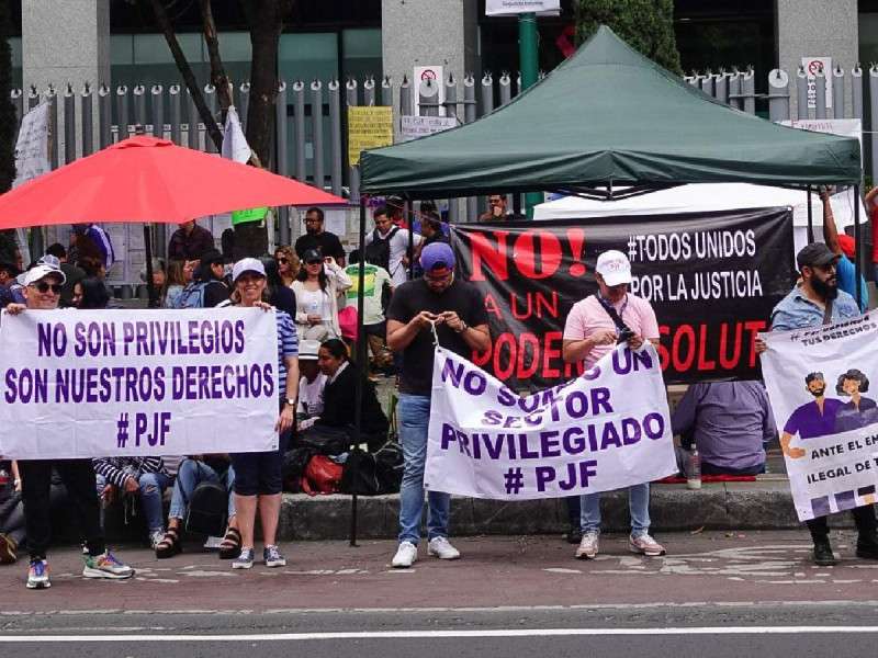 Presentan primer amparo colectivo contra desaparición de fideicomisos del Poder Judicial