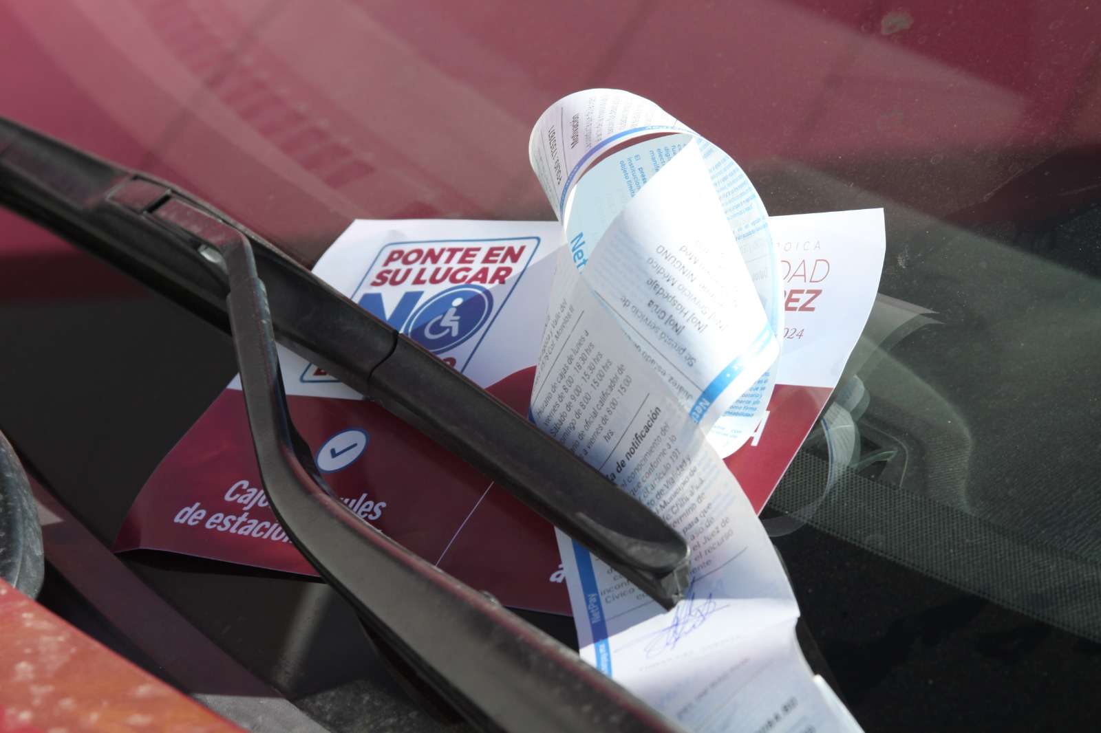 Concientiza Seguridad Vial a juarenses sobre el uso de cajones azules
