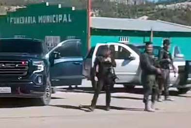 Video: Instalan soldados con tenis retén en la sierra