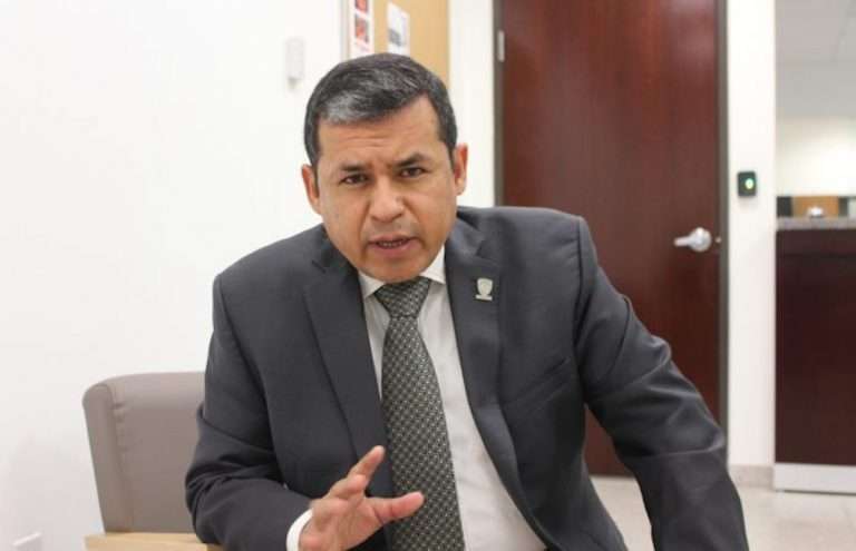 RUMBO AL TERCER DEBATE: LAS MENTIRAS DE CLAUDIA Y LA INTELIGENCIA DEL CHAIRO PROMEDIO