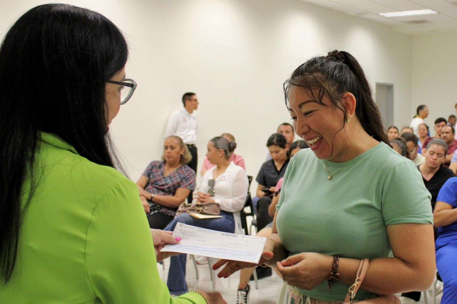 Entregan más de 3 mdp en becas a Estancias Infantiles | El Bordo
