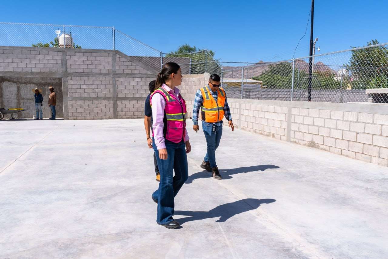 Avanza construcción de canchas y unidad deportiva en Meoqui | El Bordo