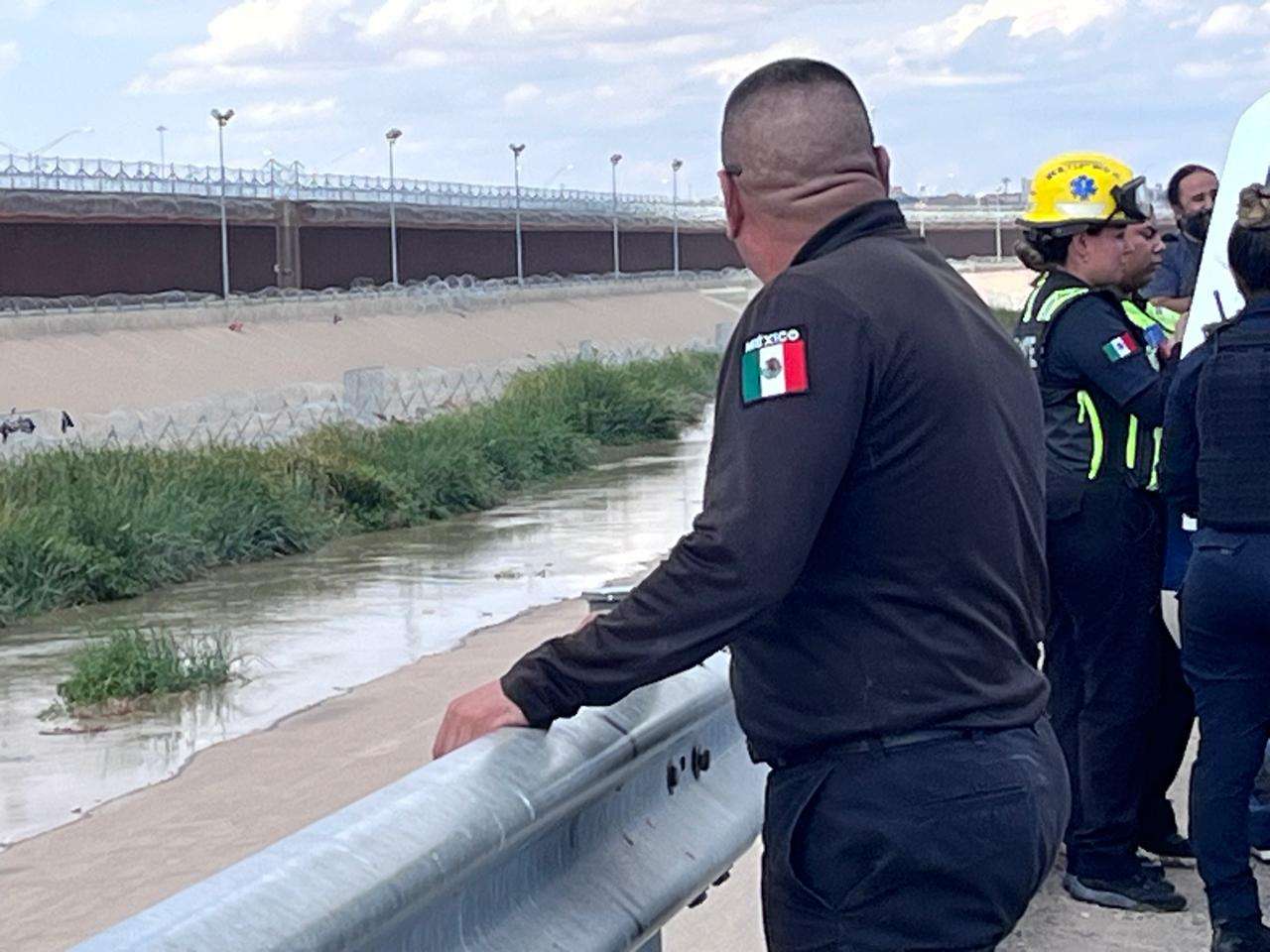 Rescatan a migrante de 15 años de ahogarse en el Río Bravo | El Bordo