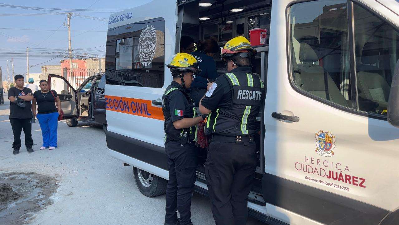 Joven se fractura el brazo tras caer de una altura de 3 metros | El Bordo