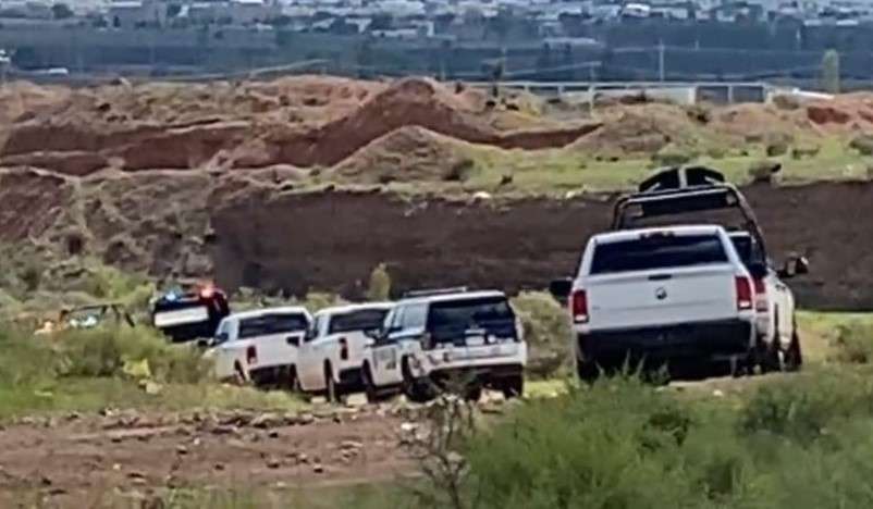 Hallan un ejecutado en Cuauhtémoc dentro de troca robada