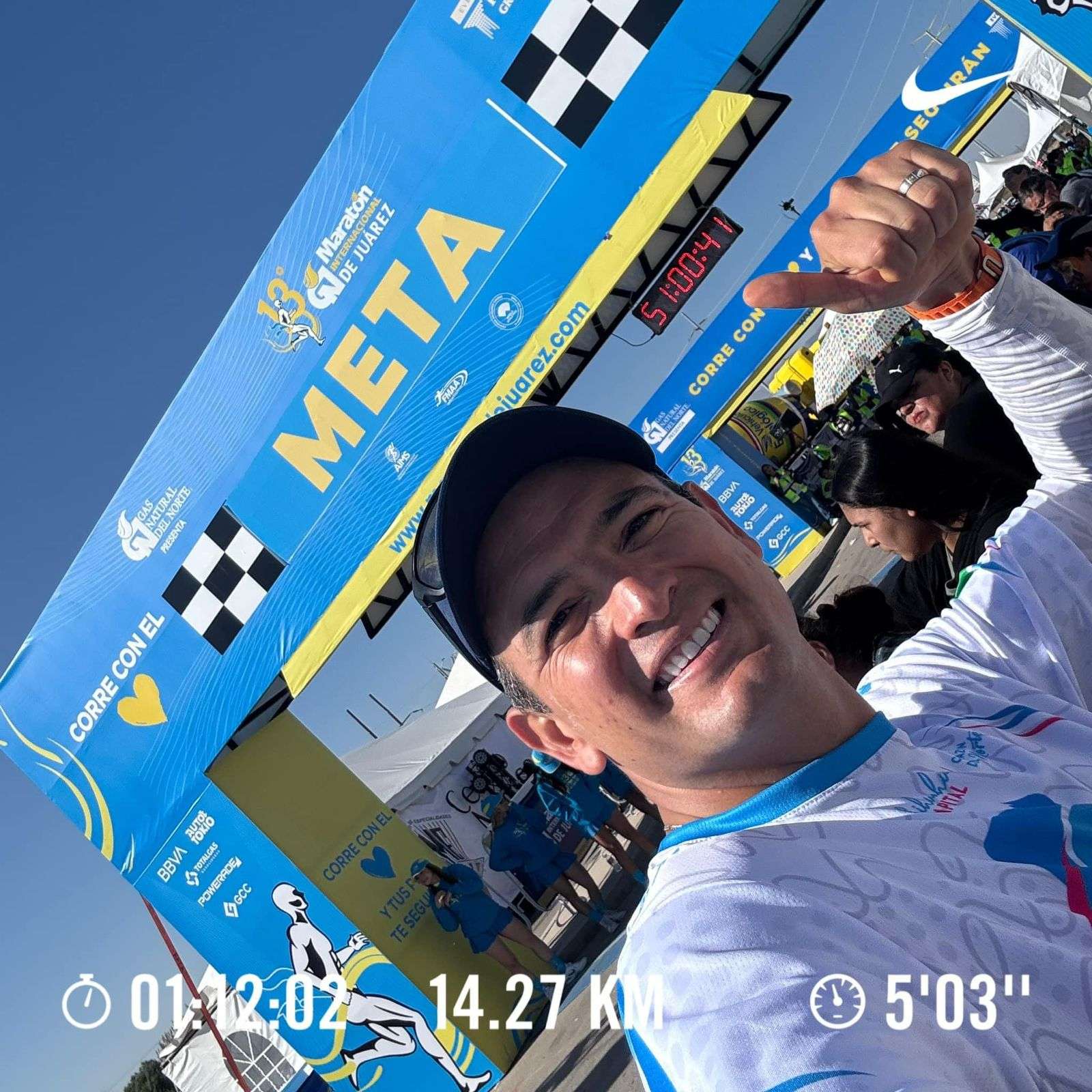 Corre Marco Bonilla en XIII Maratón Internacional de Juárez | El Bordo