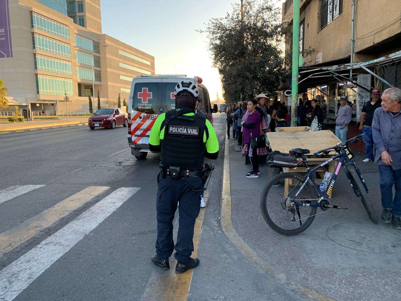Arrollan a un adulto mayor en el centro; conductor se fuga | El Bordo