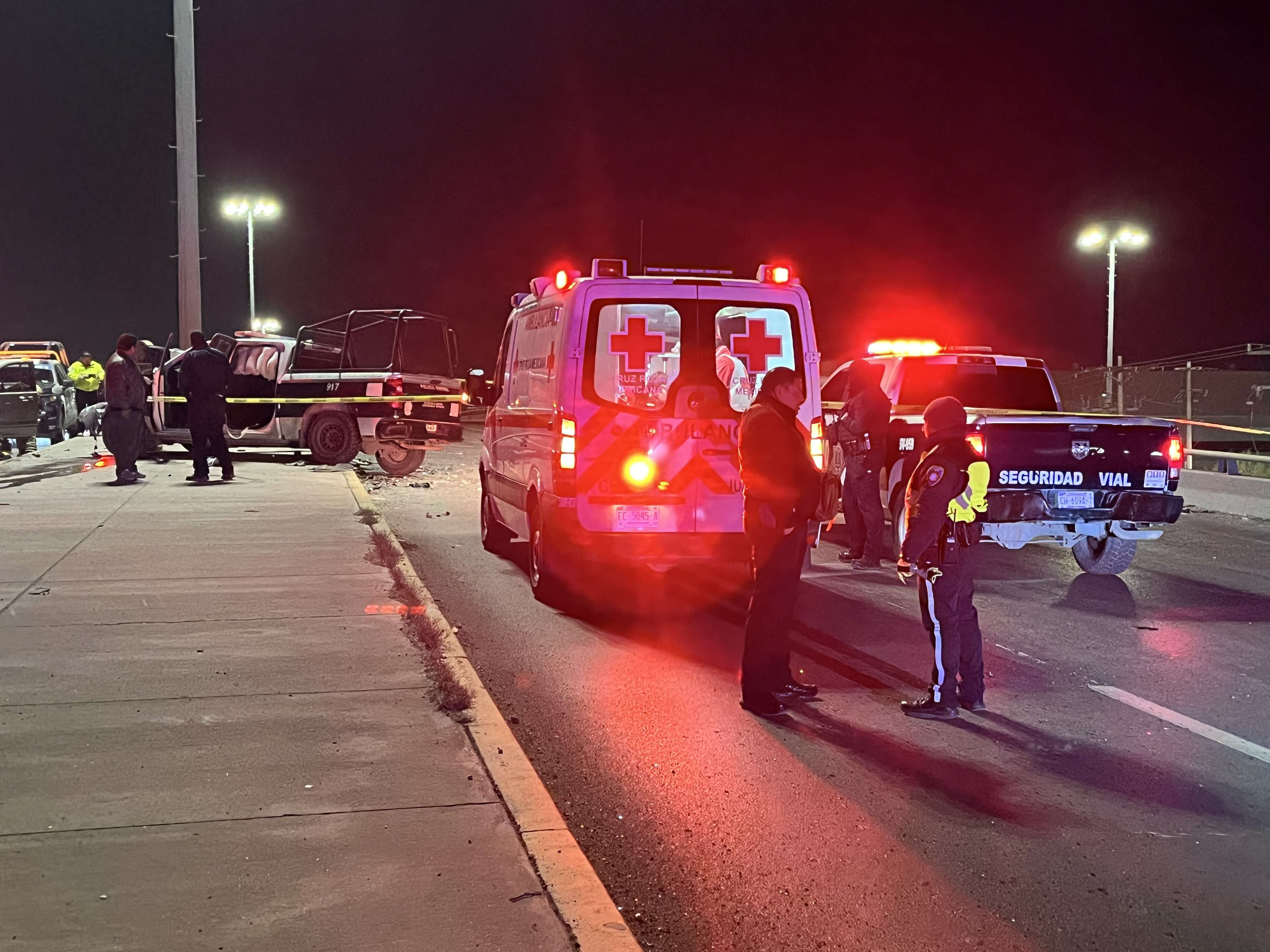 Conductor ebrio choca contra patrulla y deja dos policías lesionados ...