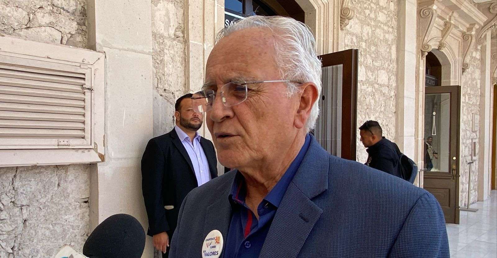 Exhorta Alcalde de Cuauhtémoc a vacunarse contra el sarampión