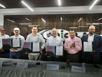 Firman convenio Infonavit y Municipio para donación de terrenos | El Bordo