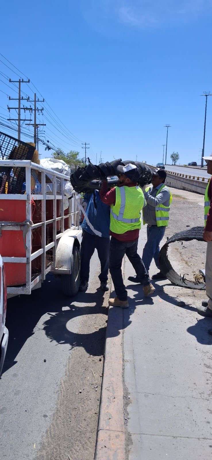 Refuerzan limpieza en crucero de alto tráfico sobre las Torres