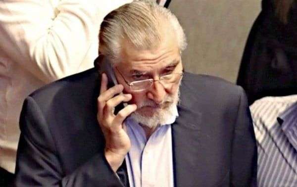 Se esfuma Adán Augusto