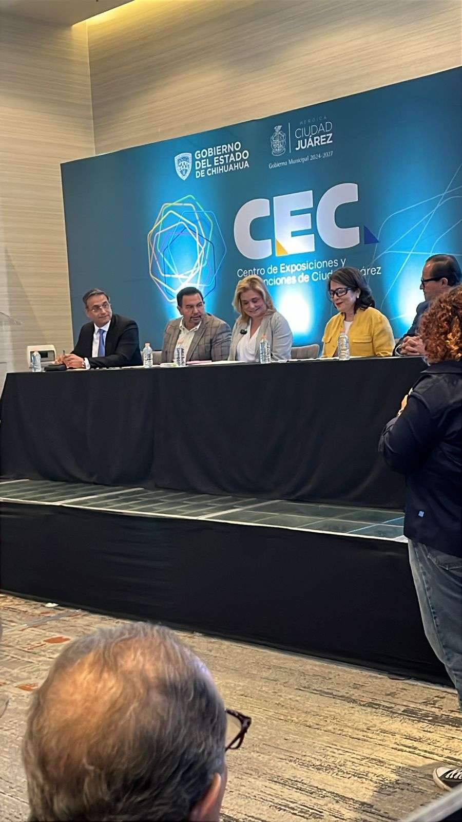 Firman Promesa de Donación de terreno para el Centro de Convenciones ...
