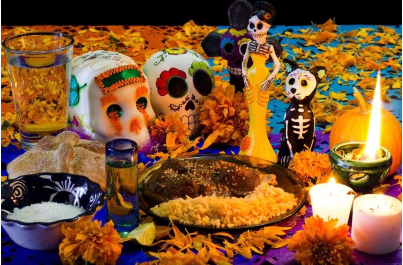 Nuestras tradiciones: La sal en el Altar para los Muertos
