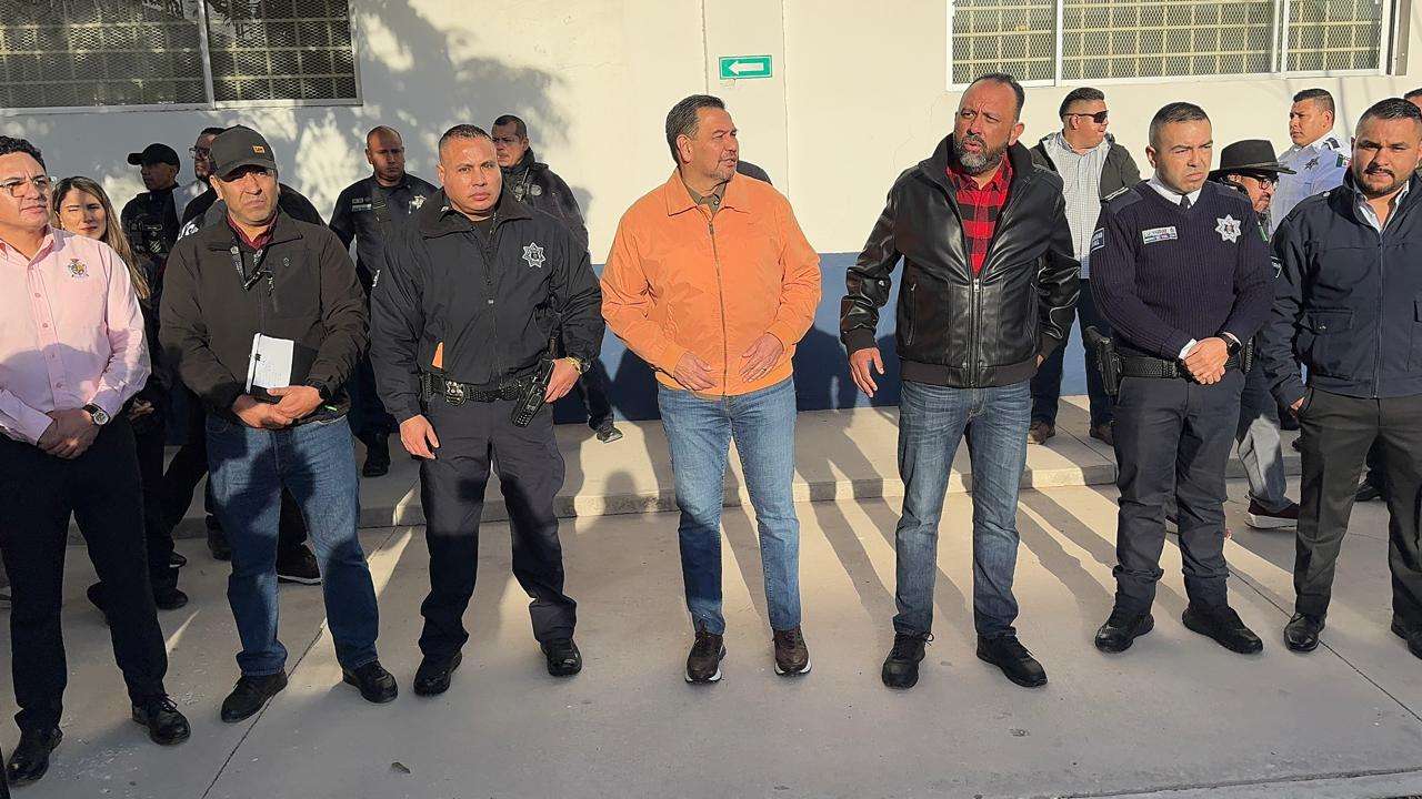 Llama alcalde a reforzar conciencia vial durante estas fiestas 