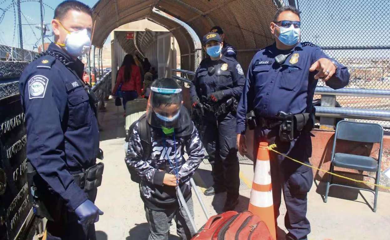 De enero a noviembre de 2025 se redujo la cifra de deportaciones de menores en 75.38%, según datos del INM. 