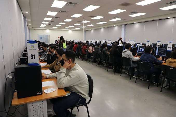 Inicia UACJ entrega de fichas para semestre agosto - diciembre