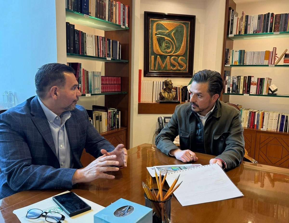 Gestionan incentivos para atraer médicos especialistas al IMSS