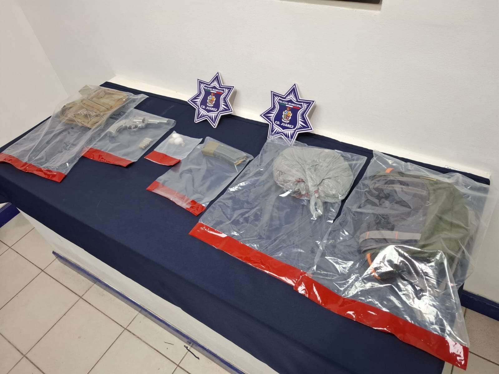 Detienen a pareja con droga y un arma de fuego | El Bordo