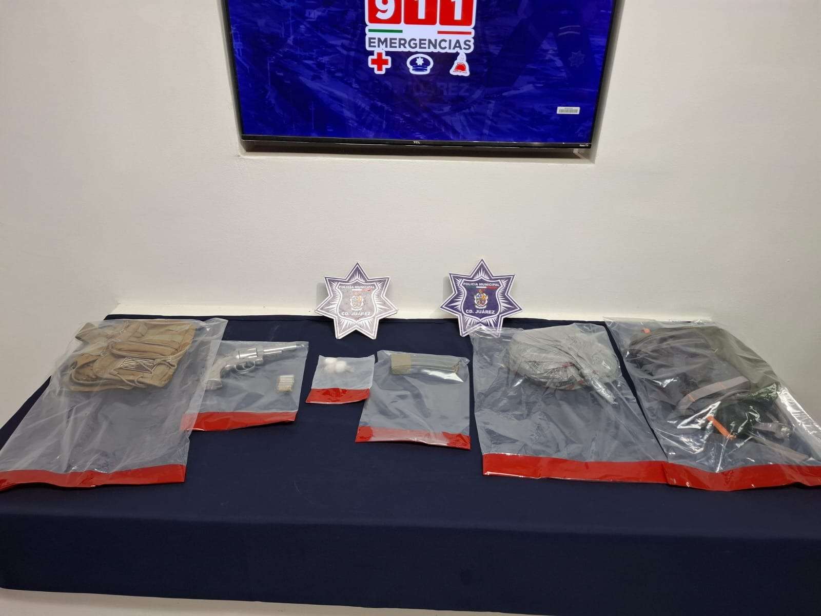 Detienen a pareja con droga y un arma de fuego | El Bordo