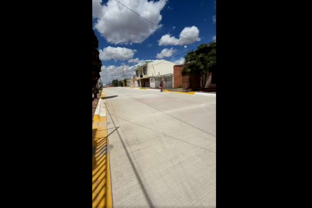Entregan pavimentación de la calle 70 en Cuauhtémoc 
