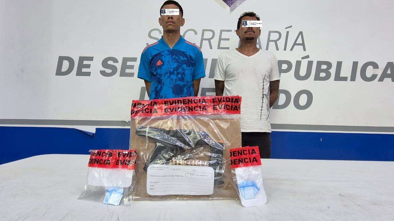 Detienen a dos con arma, droga y en un vehículo usado para un homicidio ...