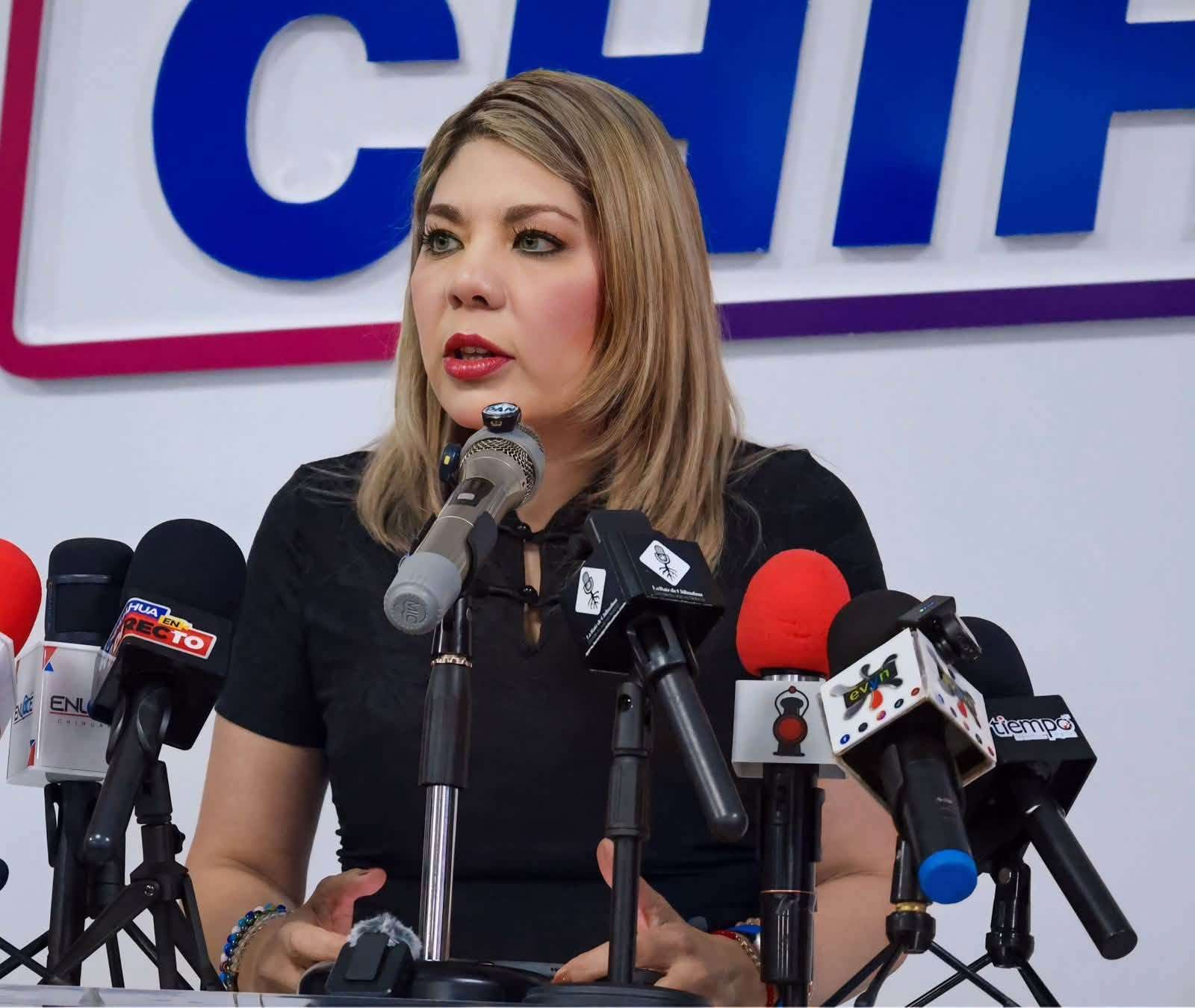 Denuncia Morena al PAN por polémica campaña en espectaculares