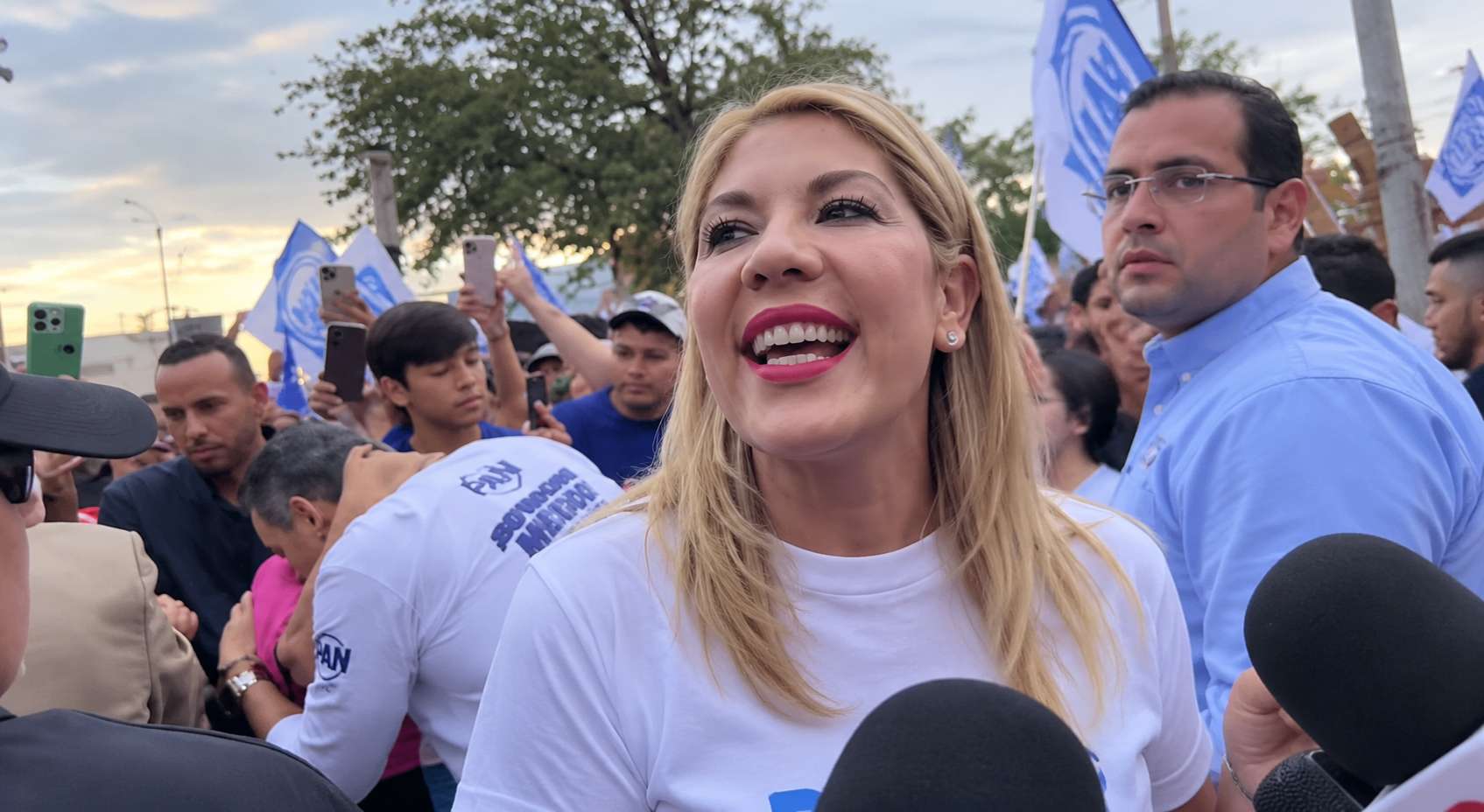 El PAN viene por Juárez; dice Daniela Álvarez ante miles de simpatizantes